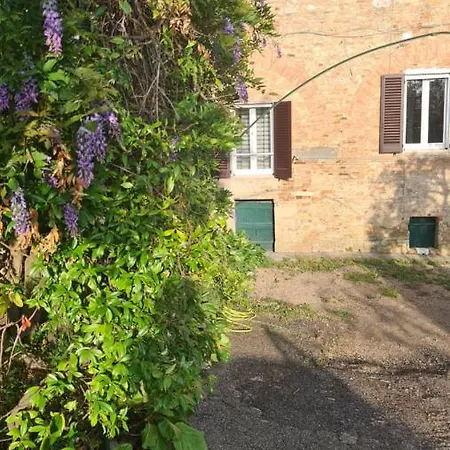 Le Camerine Di Silvia 2 Сиена