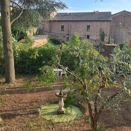 Maison d'hôtes Le Camerine Di Silvia 2 3*